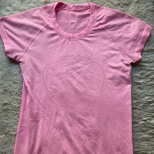 Lululemon shirt